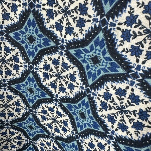 LULU'S Blue & White Geometric Print Strappy Sundress Size large - Picture 4 of 12